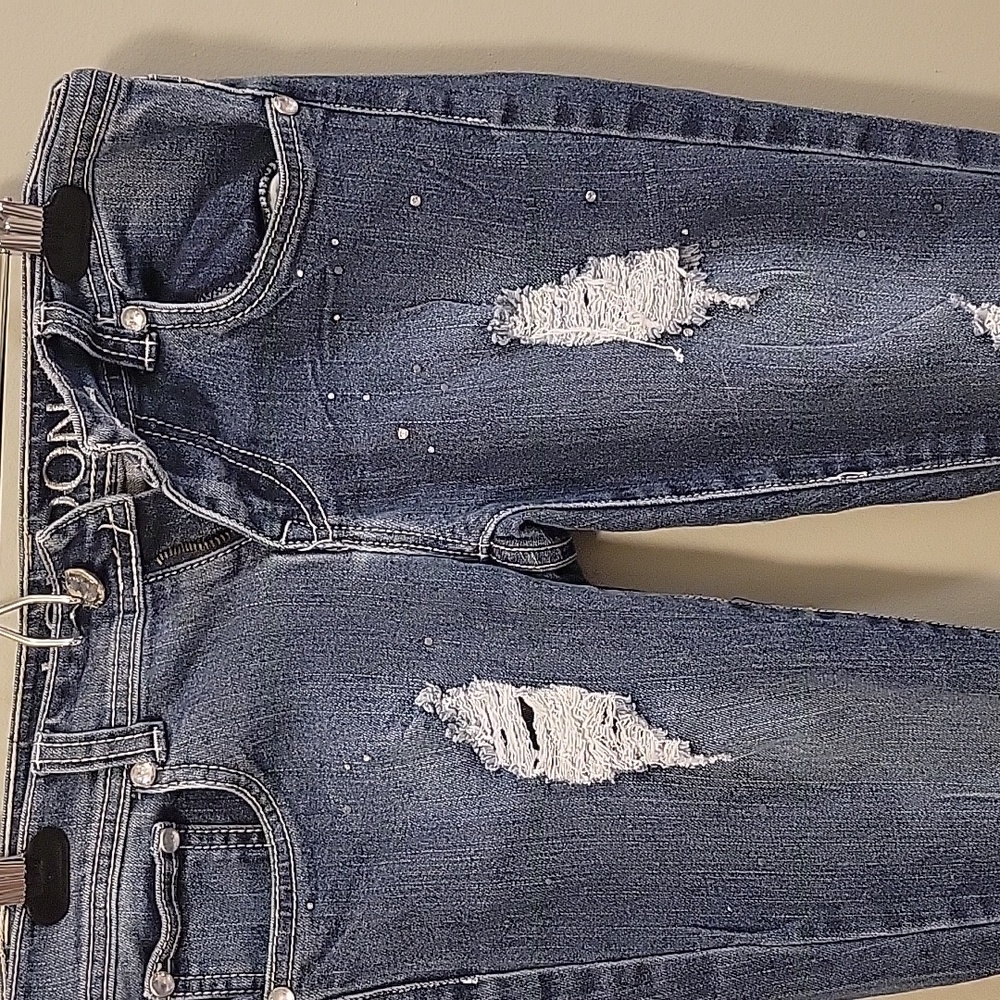 London Ripped Jeans - Picture 2 of 5